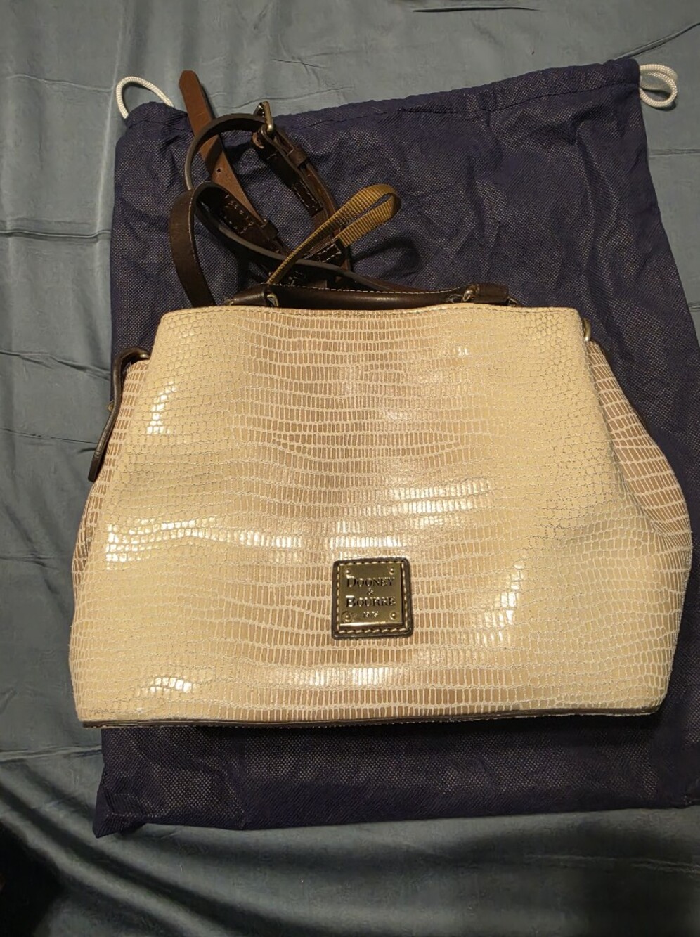 Dooney and Bourke Ostrich Satchel with Florentine Leather Wallet EUC - Picture 4 of 16